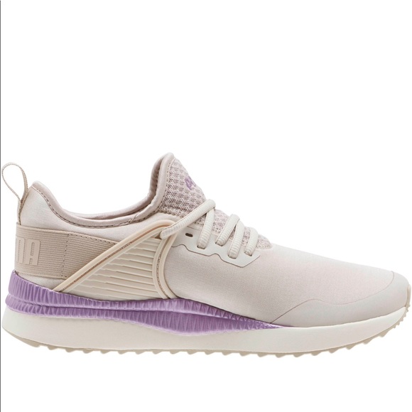 Puma Women’s Sneakers - Picture 4 of 5
